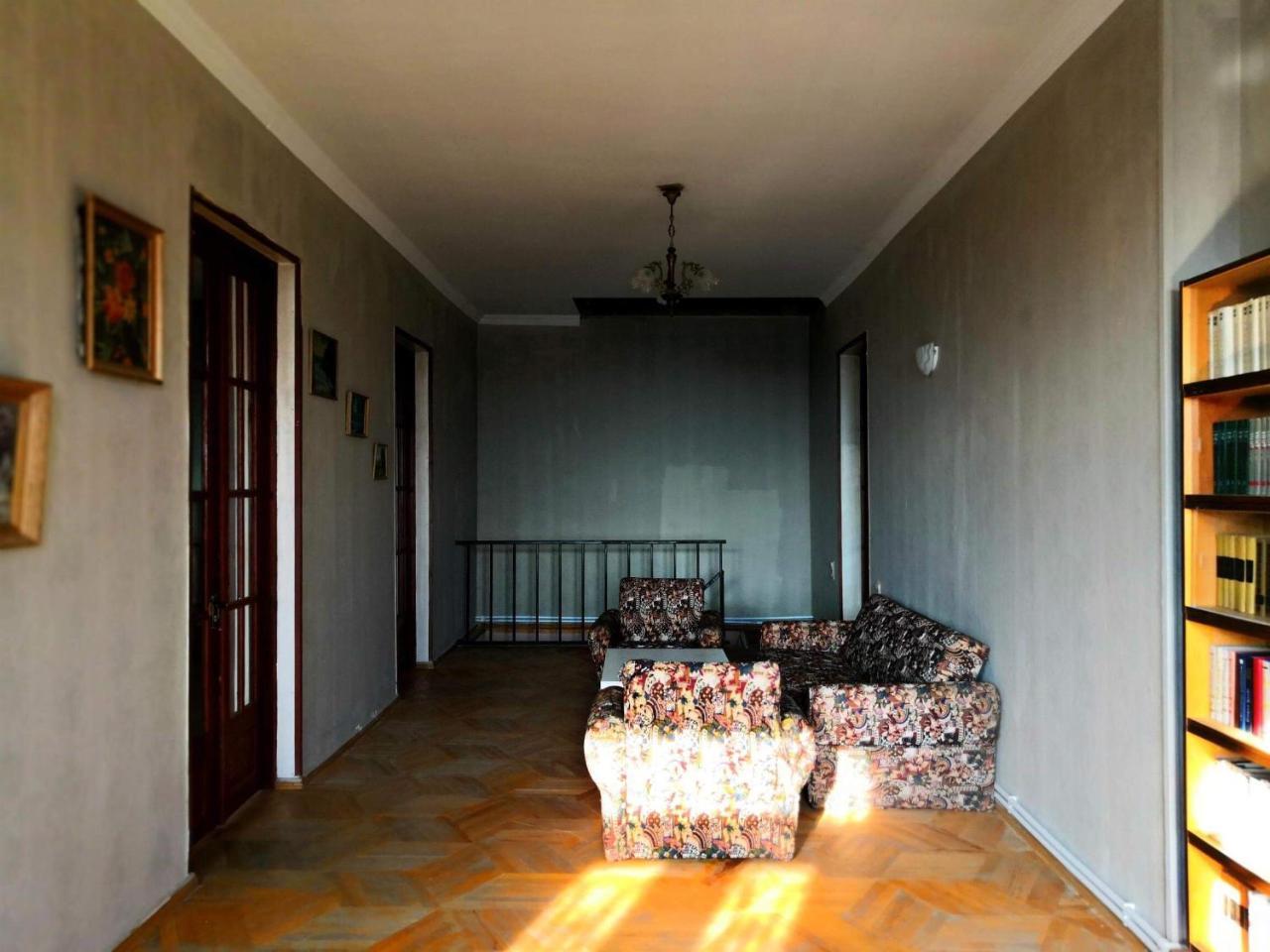 Lucky Family Hotel Tbilisi Buitenkant foto